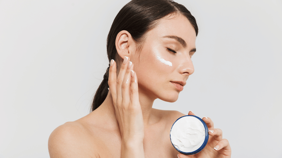 10 Essential Winter Skincare Tips From the Experts